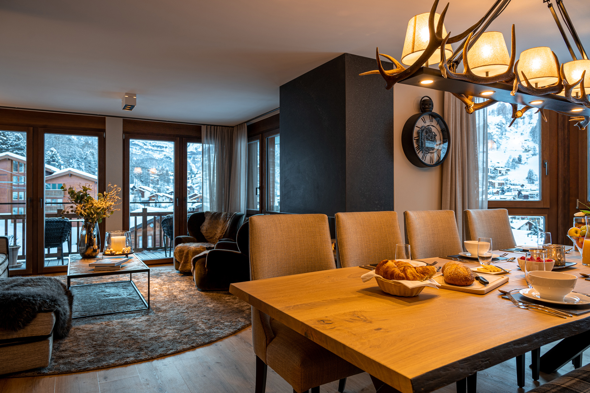 Apartment Nabucco dining area