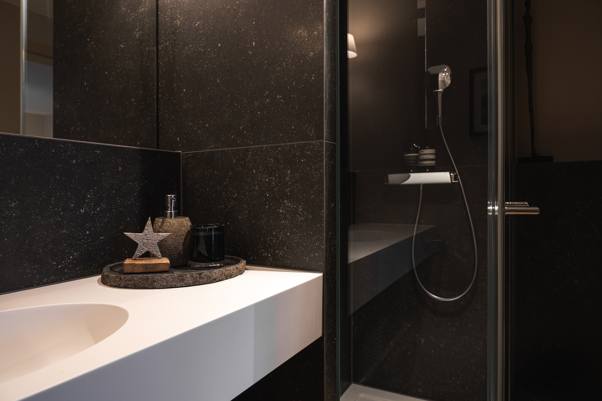 Apartment Nabucco bathroom