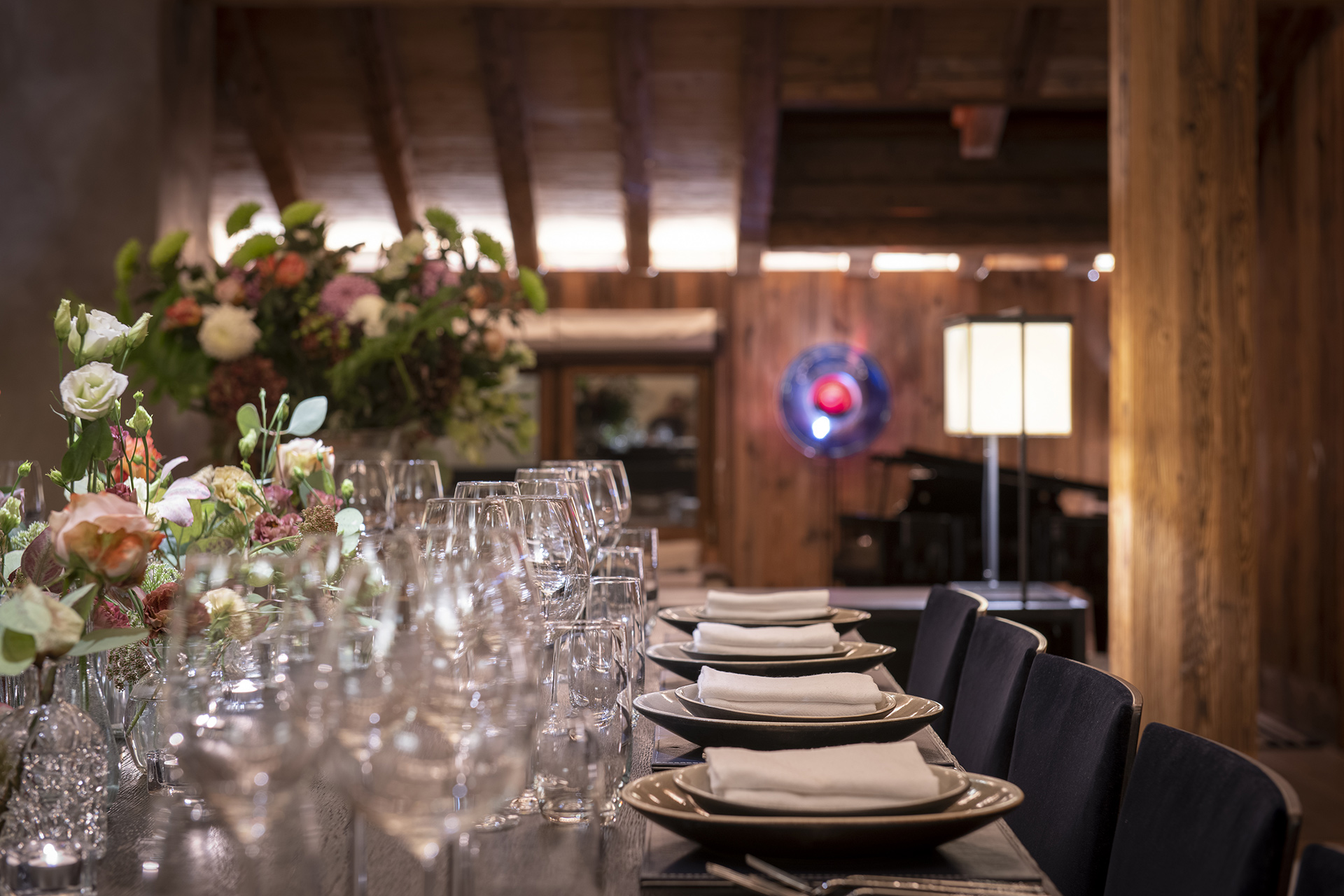 Chalet Les Anges dining area