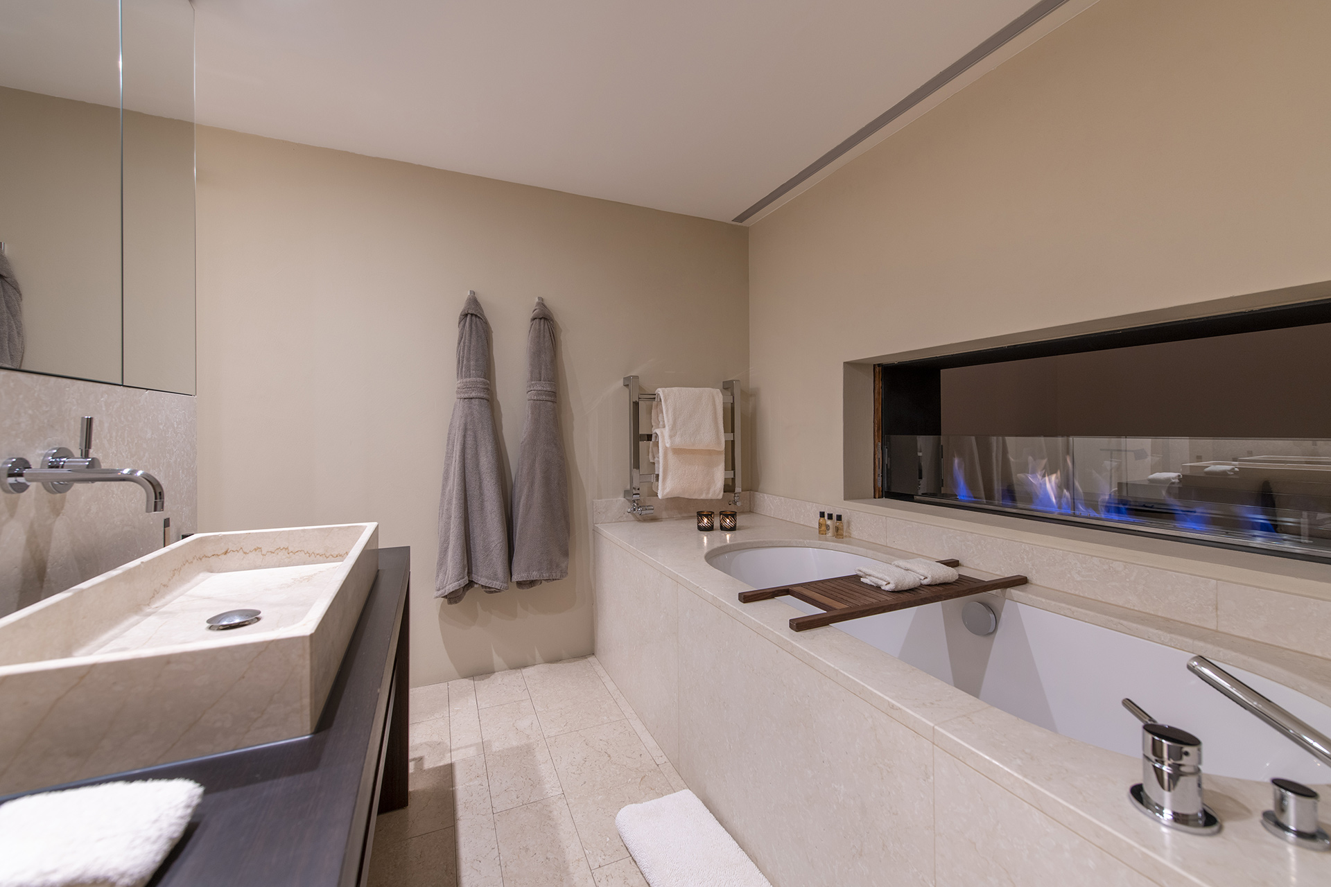 Chalet Les Anges bathroom