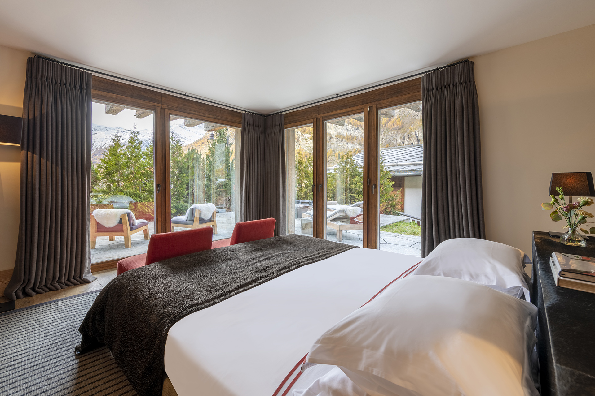 Chalet Les Anges bedroom